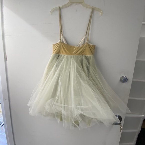 Maggie Barry light brown Tulle dress - Picture 2 of 2